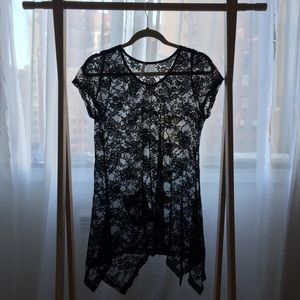 Black lace top - with pocket!!